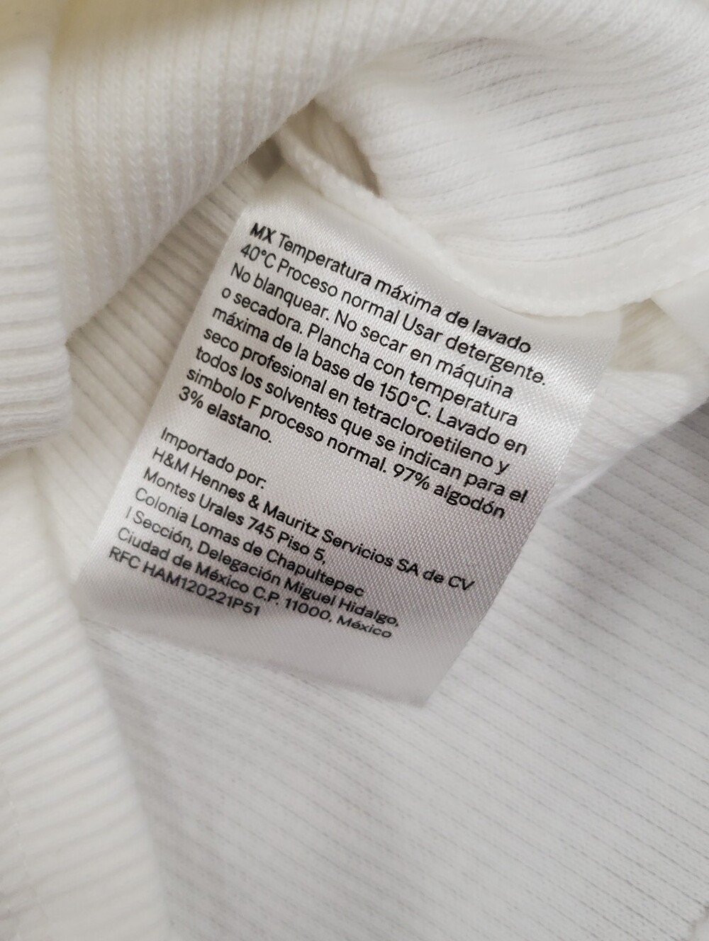 H&M Crop Tpp - Picture 5 of 5